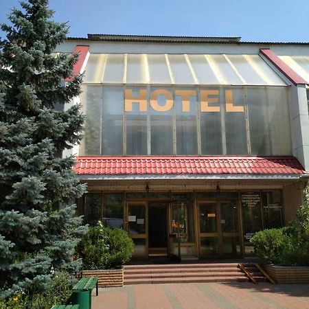 Saturn Hotel Київ Екстер'єр фото